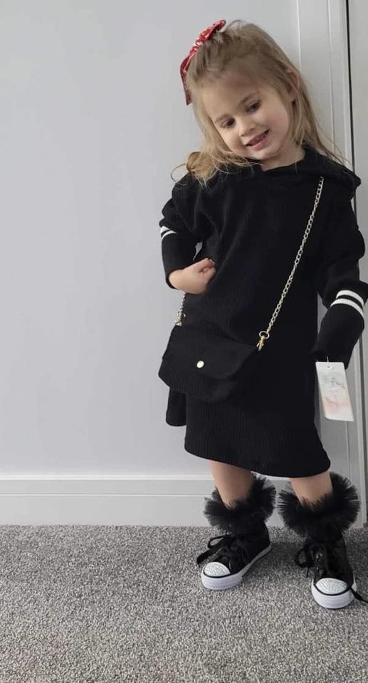 Jumper Dress with Handbag